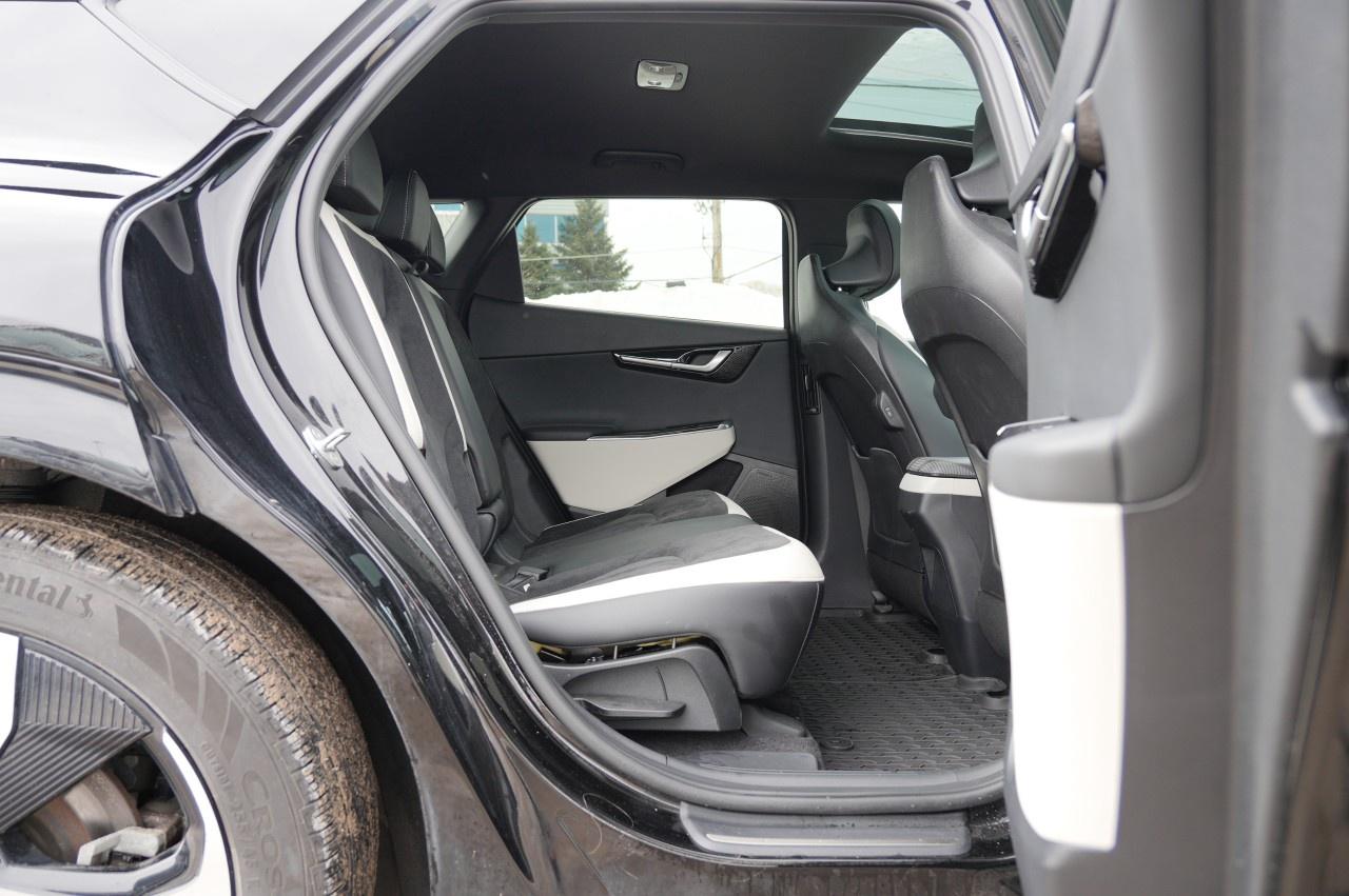 2022 Kia EV6 AWD Long Range w/GT-Line Pkg 2 Photo