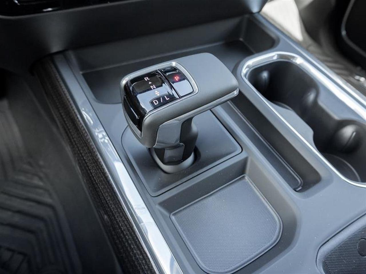 2026 Chevrolet Silverado 1500 Crew Cab Short Box 4-Wheel Drive RST Photo