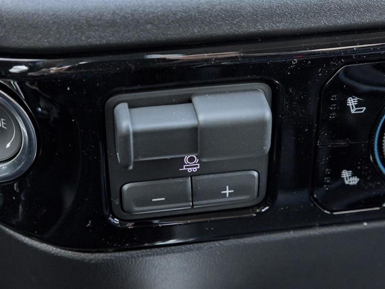 2026 Chevrolet Silverado 1500 Crew Cab Short Box 4-Wheel Drive RST Photo