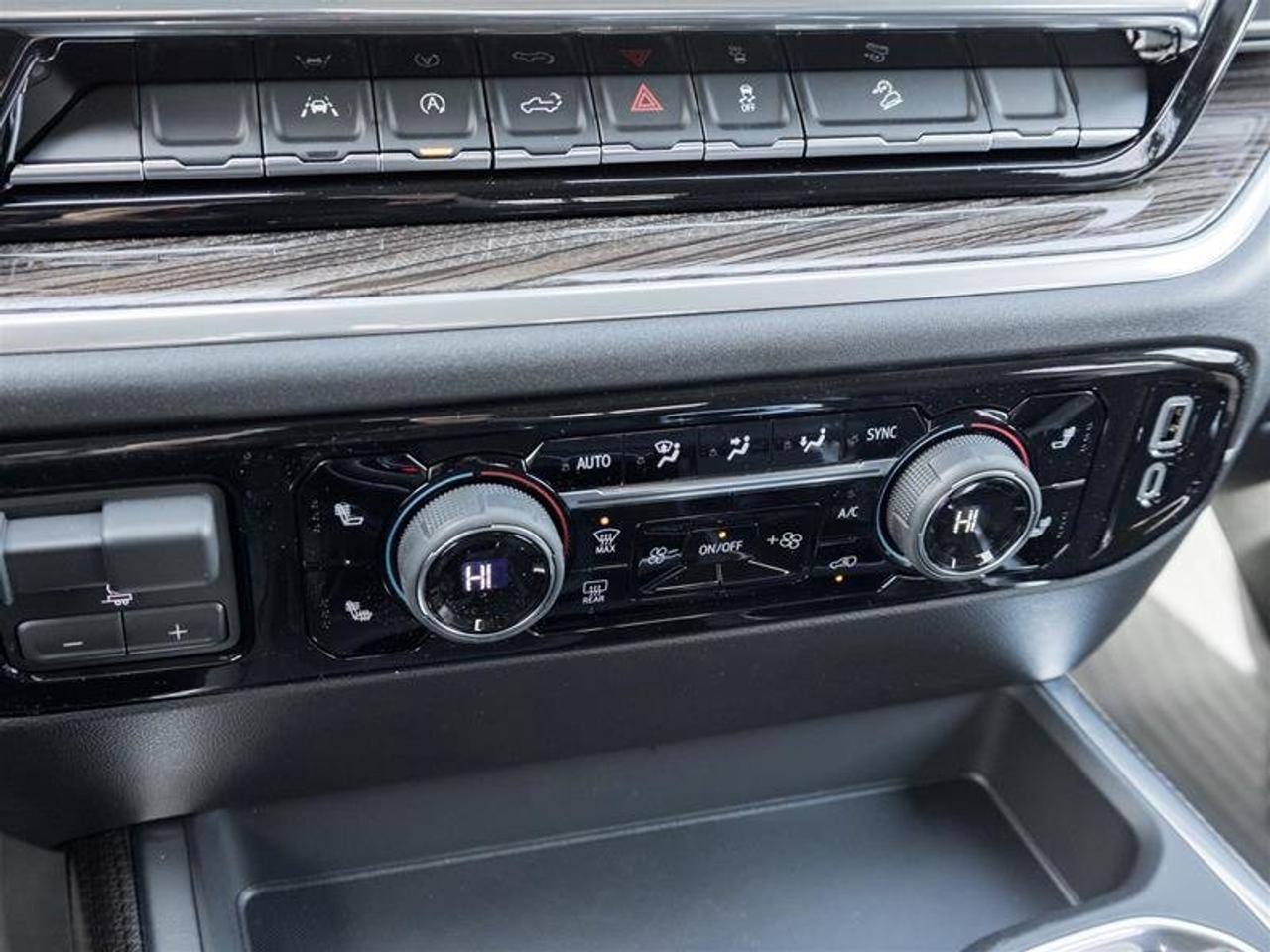 2026 Chevrolet Silverado 1500 Crew Cab Short Box 4-Wheel Drive RST Photo