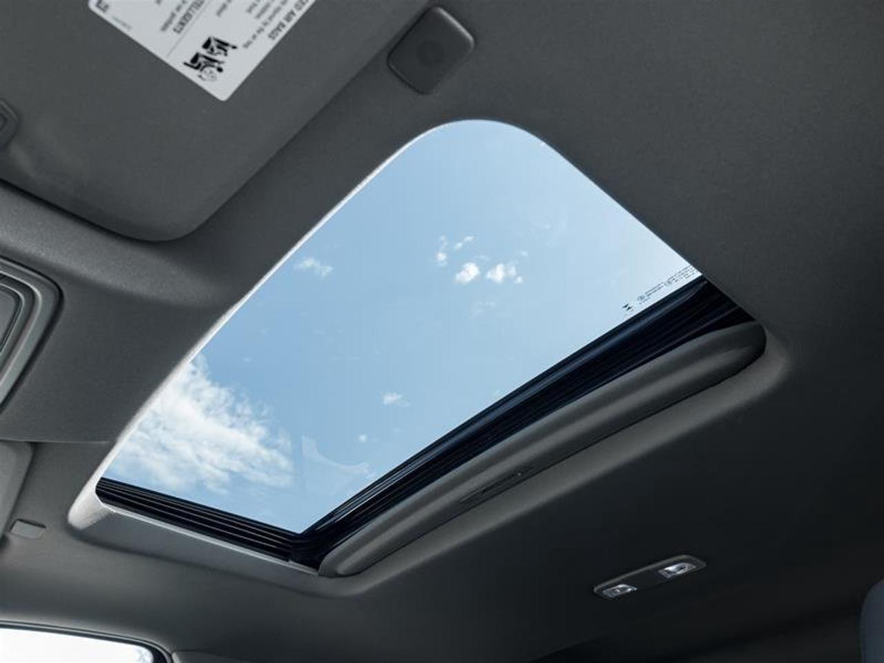 2026 Chevrolet Silverado 1500 Crew Cab Short Box 4-Wheel Drive RST Photo