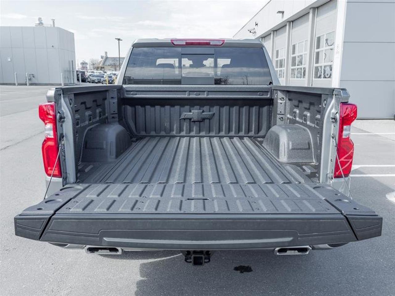 2026 Chevrolet Silverado 1500 Crew Cab Short Box 4-Wheel Drive RST Photo