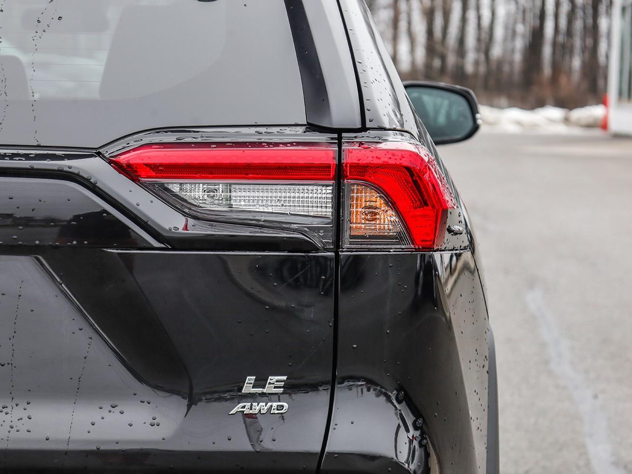2024 Toyota RAV4 LE Photo
