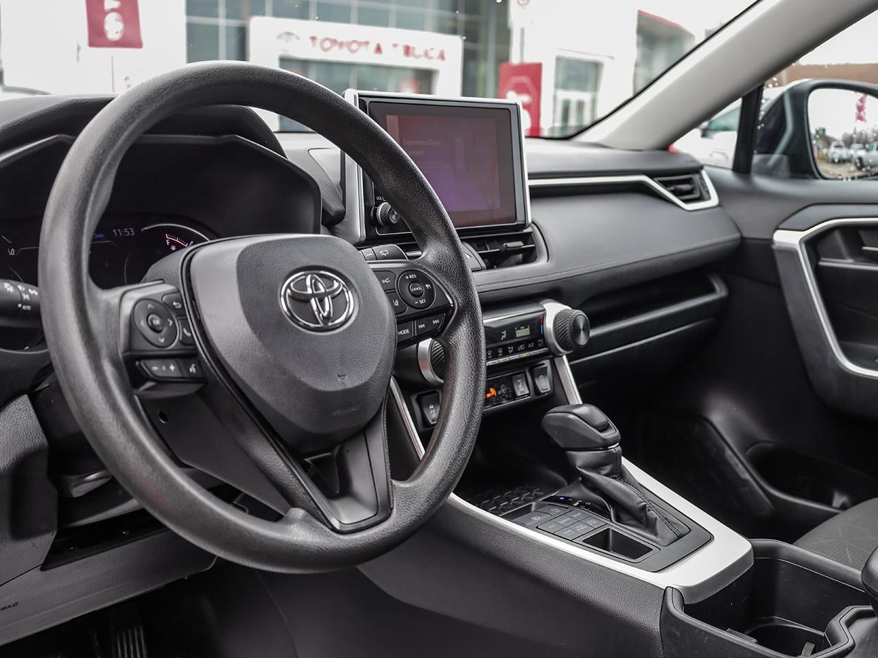 2024 Toyota RAV4 LE Photo