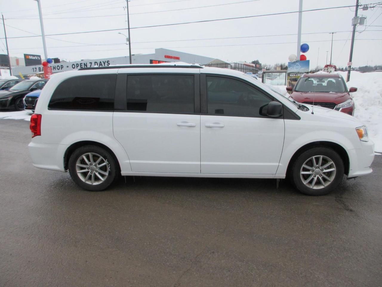 2020 Dodge Grand Caravan SE Photo