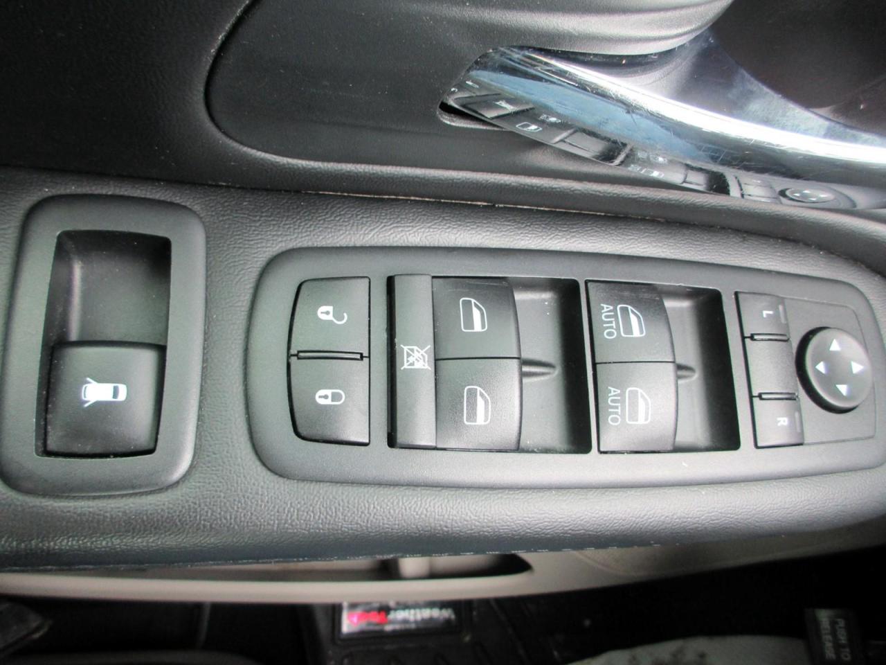 2020 Dodge Grand Caravan SE Photo