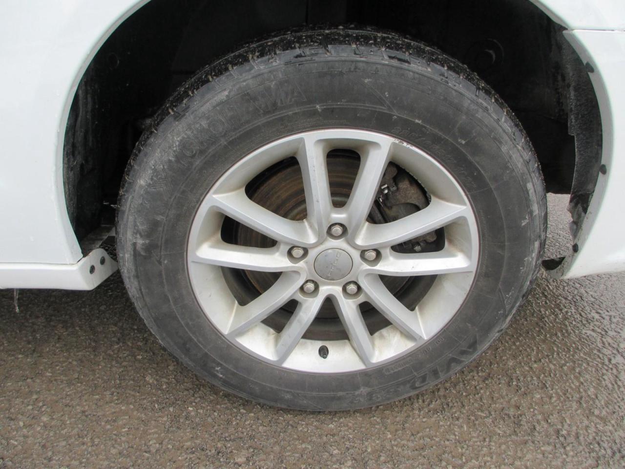 2020 Dodge Grand Caravan SE Photo