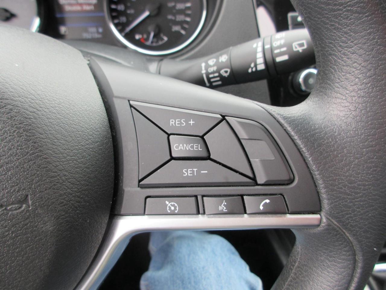 2023 Nissan Qashqai S Photo