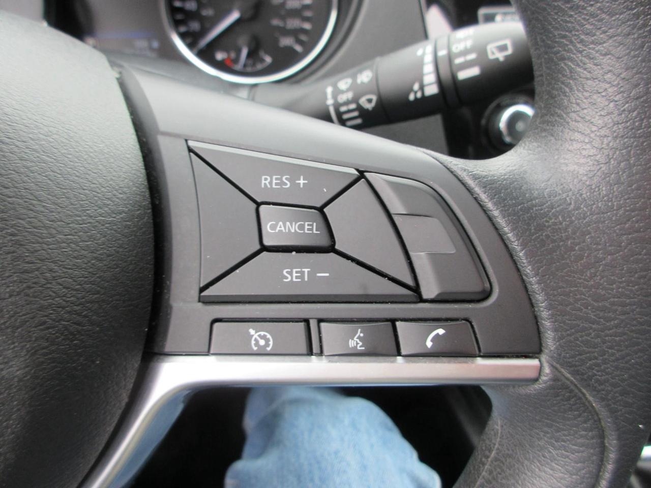 2023 Nissan Qashqai S Photo