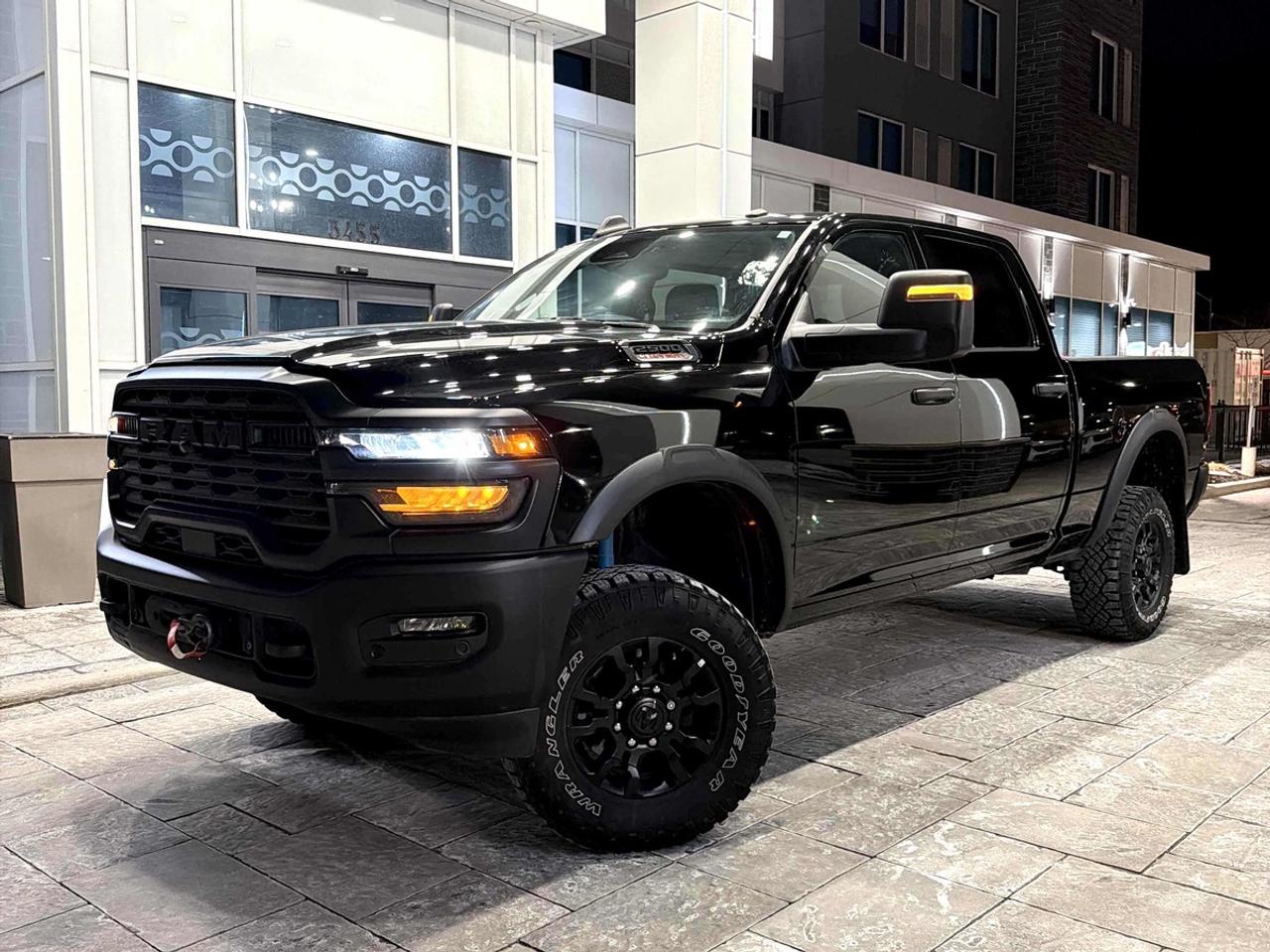 2025 RAM 2500 6.4L V8 HEMI | CLEAN CARFAX  |  POWER WAGON PKG | Photo0