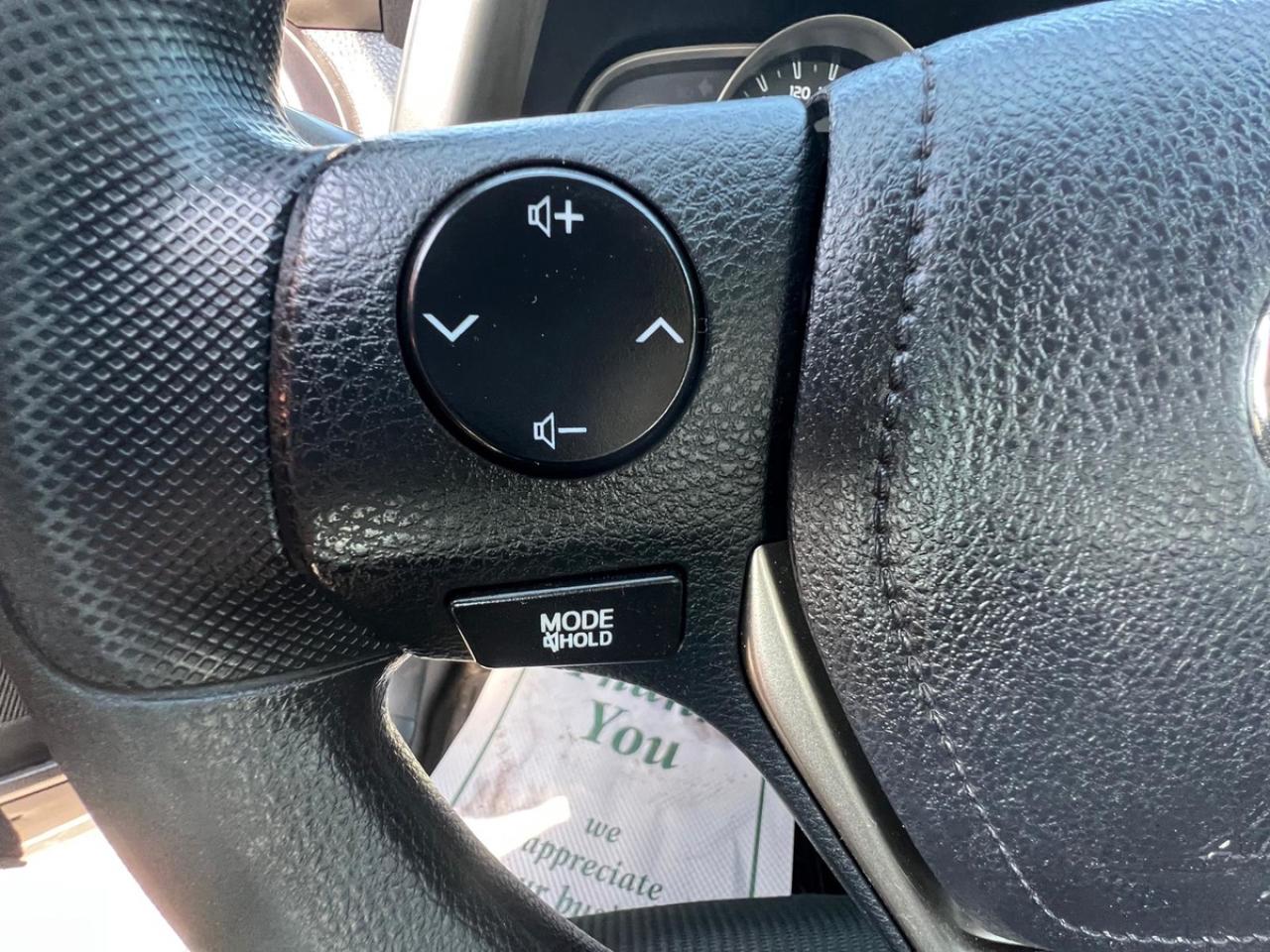 2014 Toyota RAV4 LE Photo