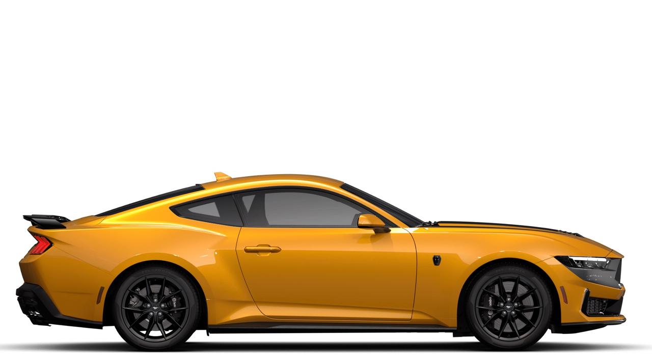 2026 Ford Mustang Dark Horse™ Photo4