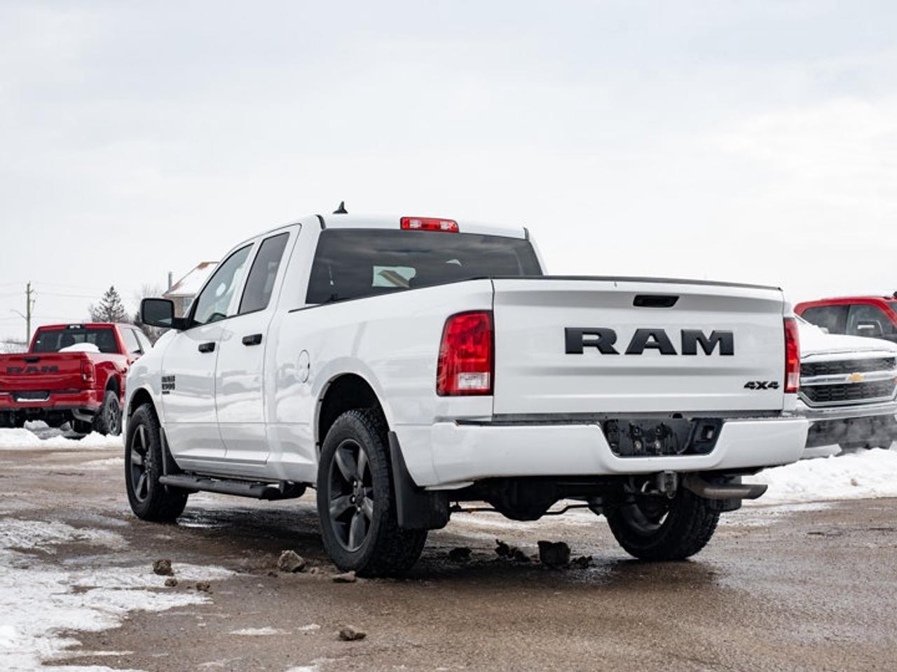 2019 RAM 1500 Classic EXPRESS Photo