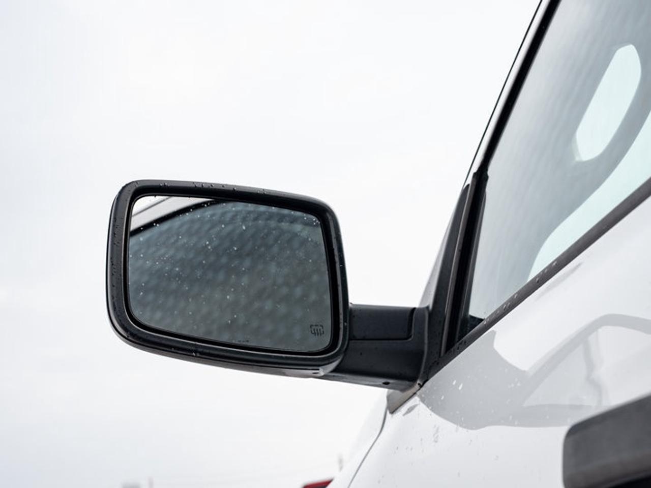 2019 RAM 1500 Classic EXPRESS Photo