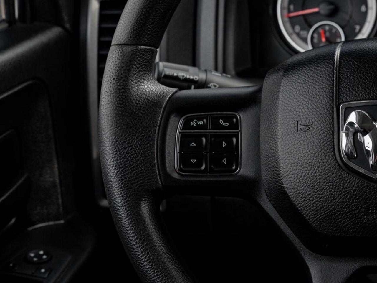 2019 RAM 1500 Classic EXPRESS Photo