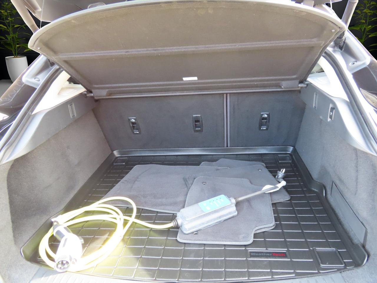 2020 Jaguar I-PACE EV400 - HSE PKG - AWD - NAVI - LEATHER - MOONROOF !!! Photo