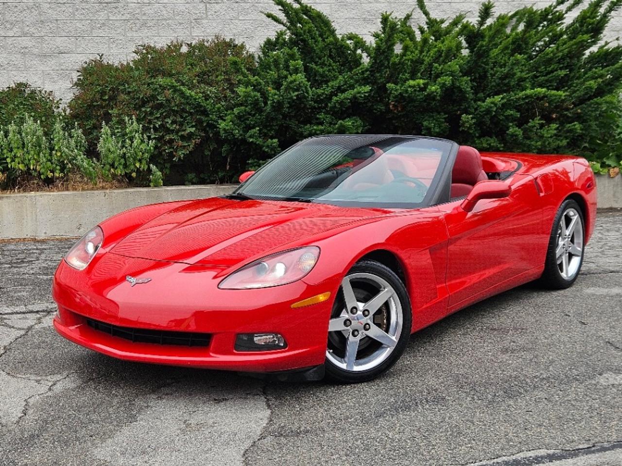 2005 Chevrolet Corvette CONVERTIBLE-AUTOMATIC-HUD-NAVI-ALL STOCK Photo