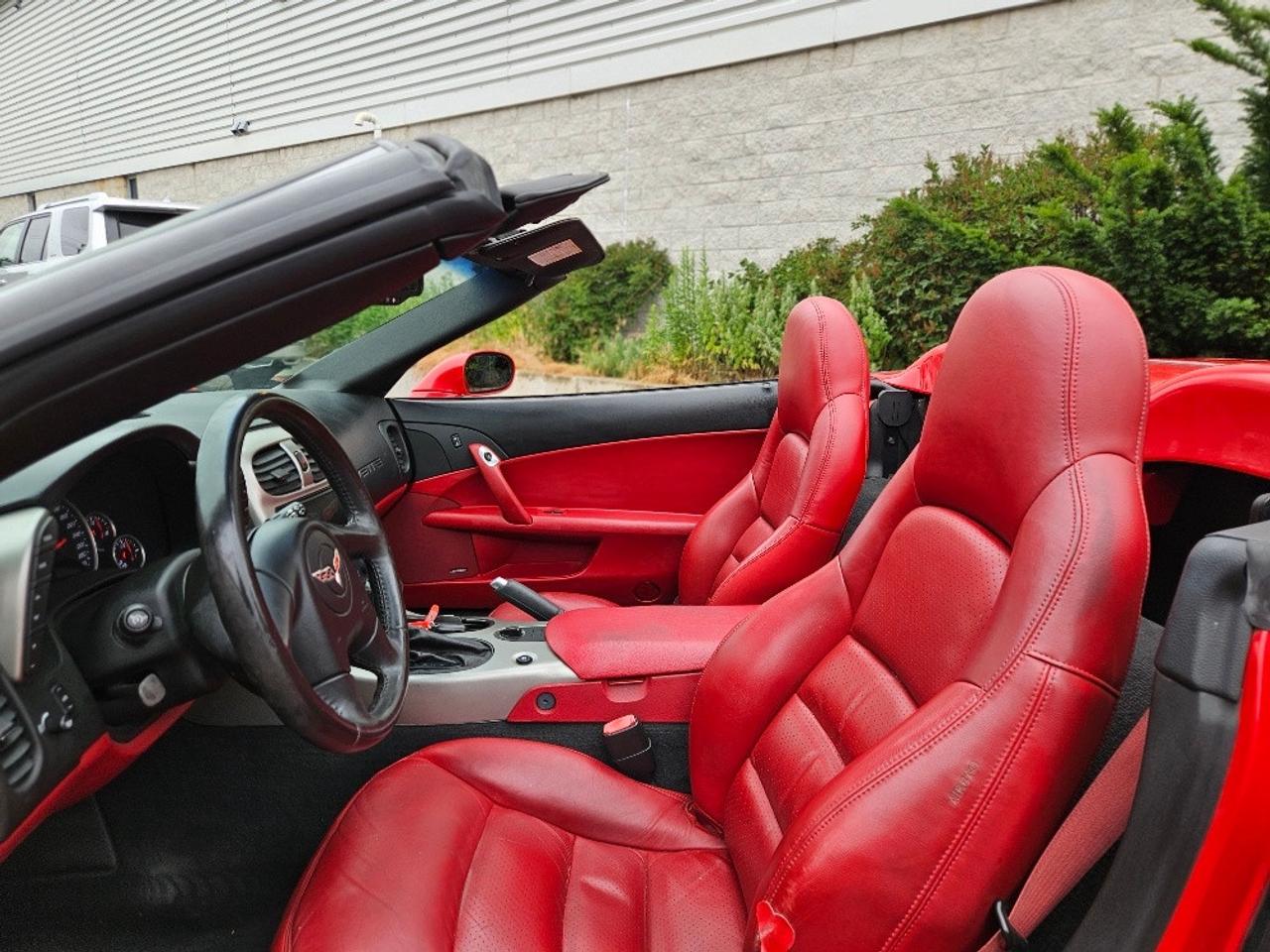 2005 Chevrolet Corvette CONVERTIBLE-AUTOMATIC-HUD-NAVI-ALL STOCK Photo