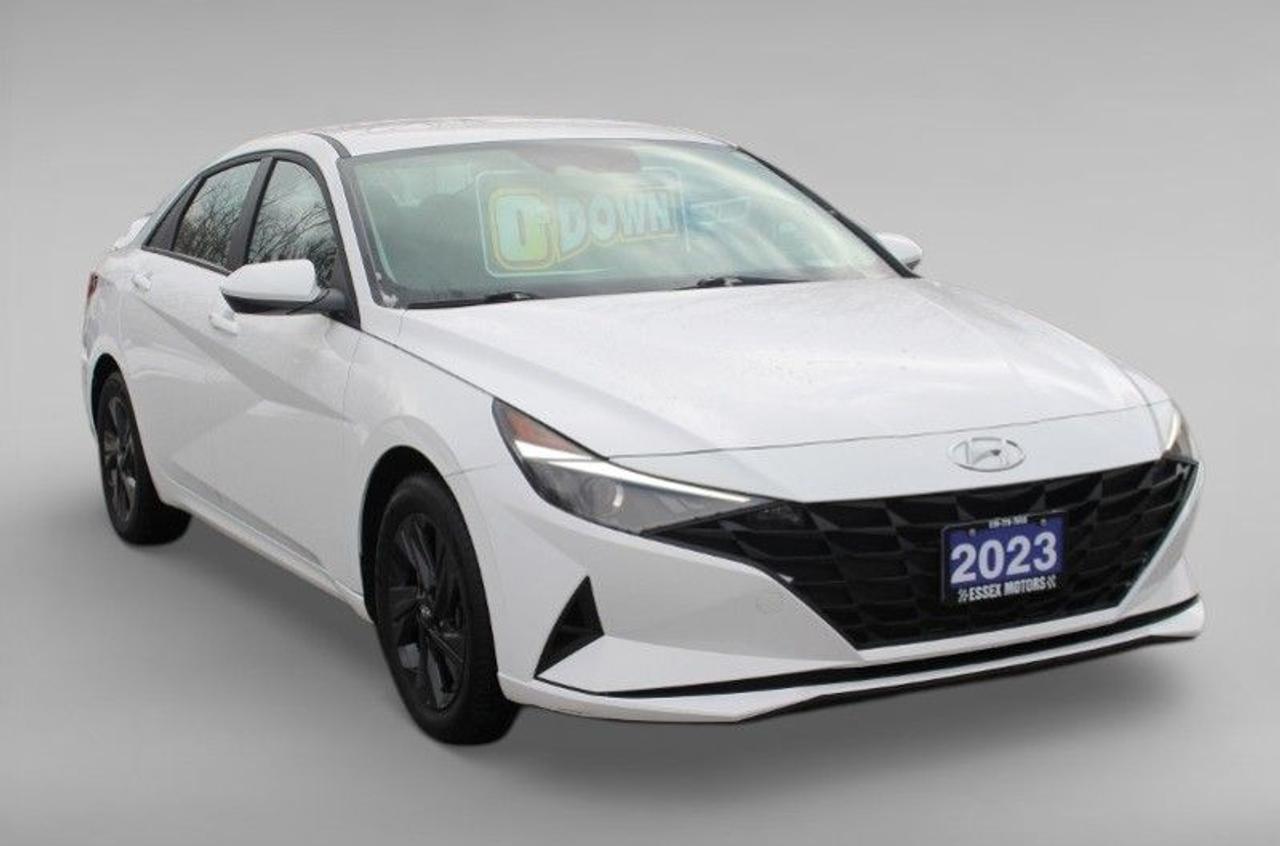 2023 Hyundai Elantra Preferred*Heated Seats*CarPlay*Rear Cam*FWD Photo2