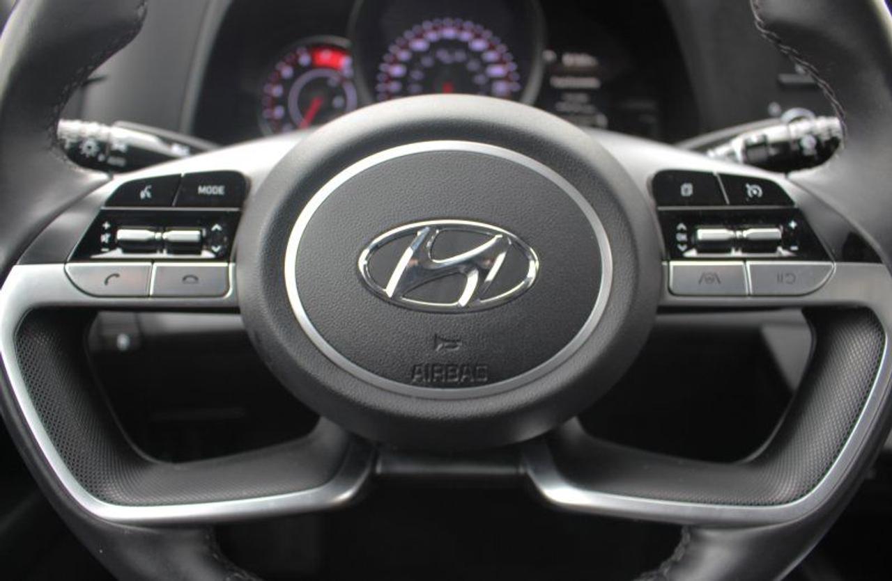 2023 Hyundai Elantra Preferred*Heated Seats*CarPlay*Rear Cam*FWD Photo