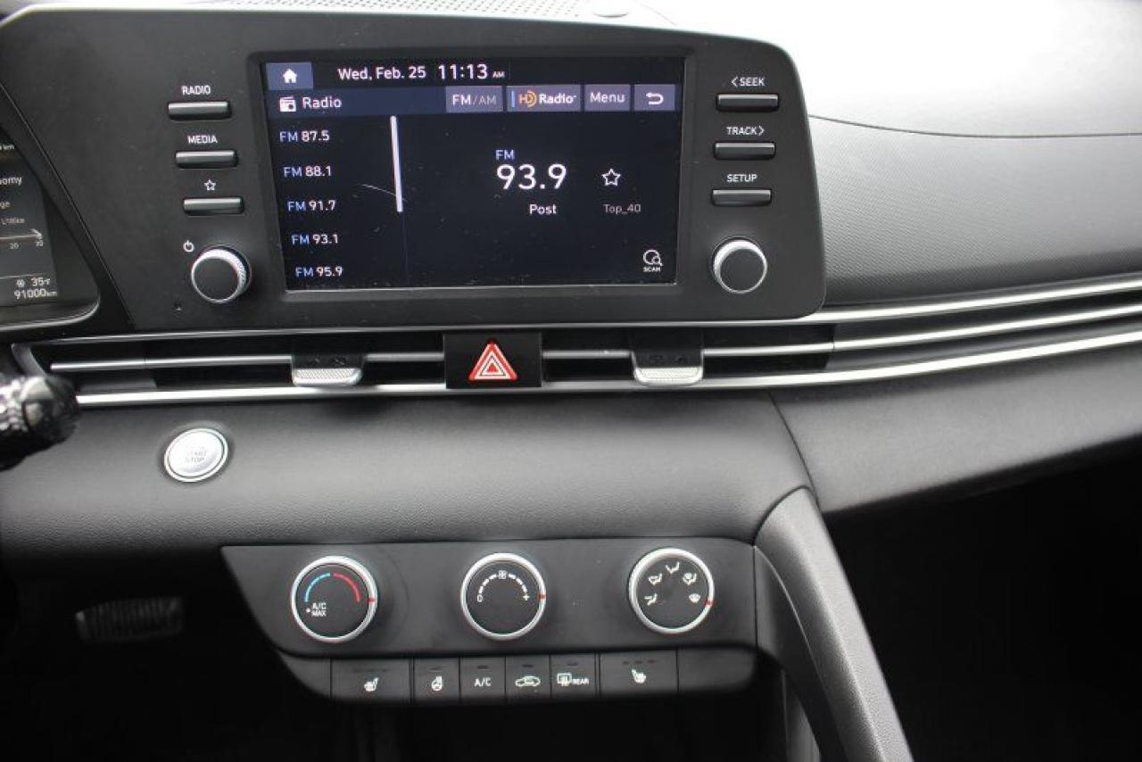 2023 Hyundai Elantra Preferred*Heated Seats*CarPlay*Rear Cam*FWD Photo