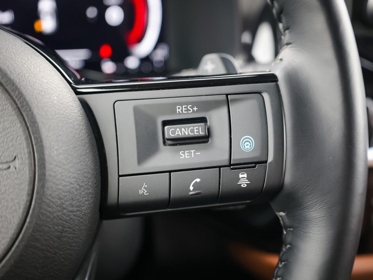 2024 Nissan Pathfinder Platinum  - Cooled Seats Photo