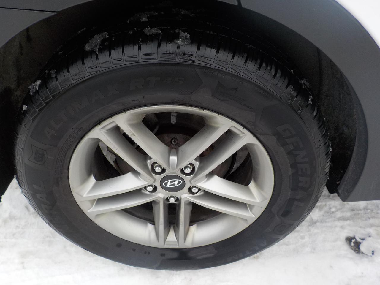 2017 Hyundai Santa Fe Sport SPORT Photo