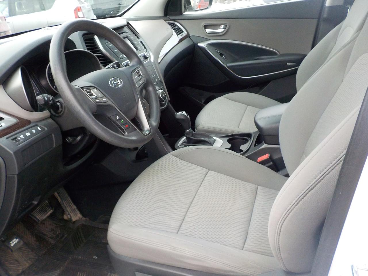 2017 Hyundai Santa Fe Sport SPORT Photo4