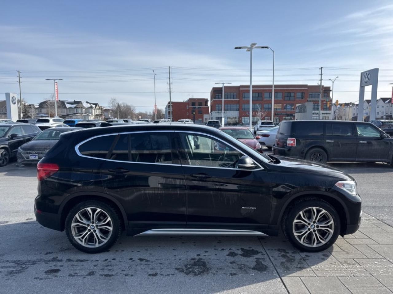 2018 BMW X1 xDrive28i  - Sunroof -  Heated Seats Photo