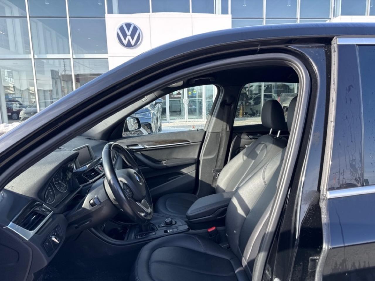 2018 BMW X1 xDrive28i  - Sunroof -  Heated Seats Photo