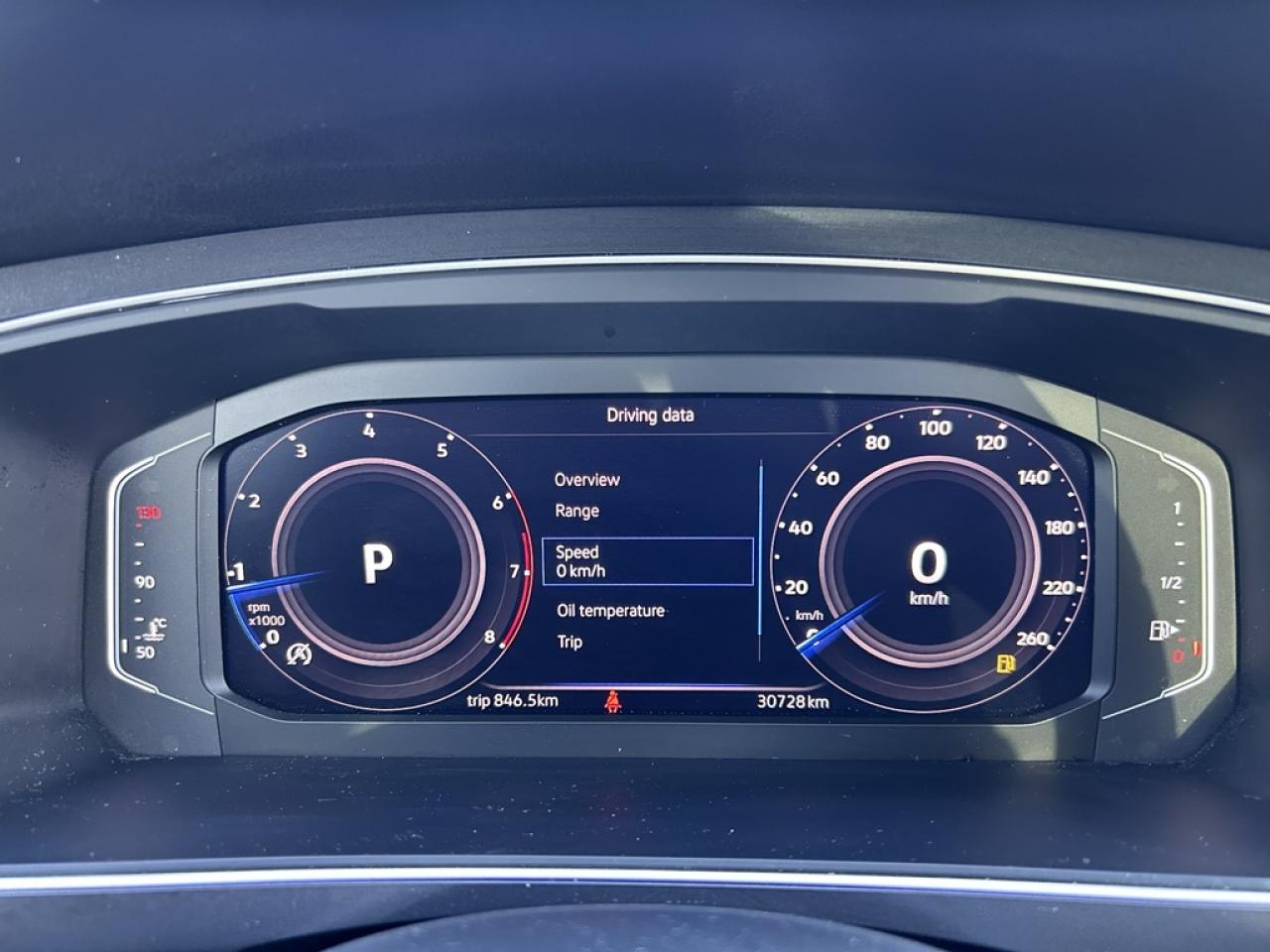 2024 Volkswagen Tiguan Comfortline R-Line Black Edition Photo