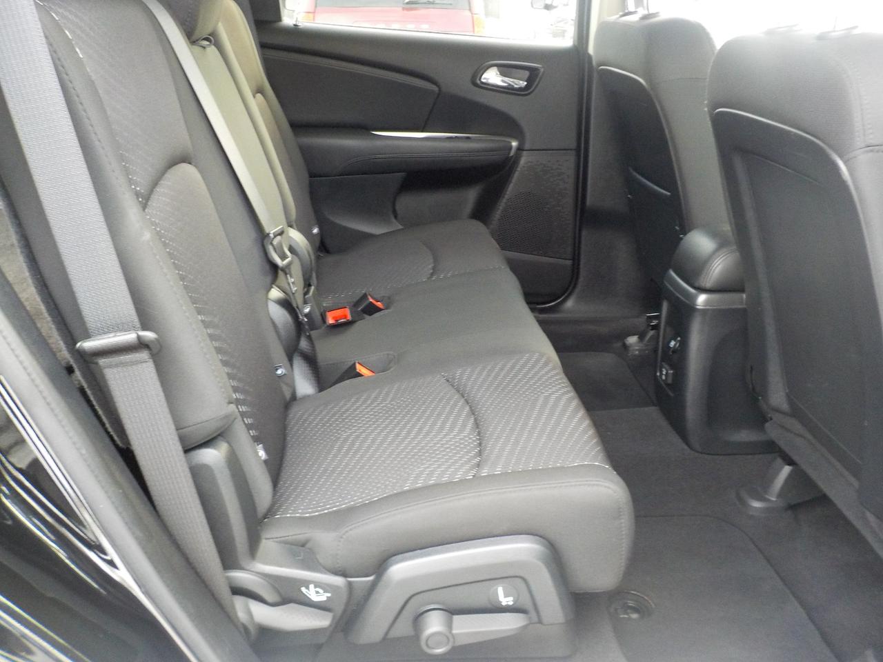 2017 Dodge Journey SXT Photo