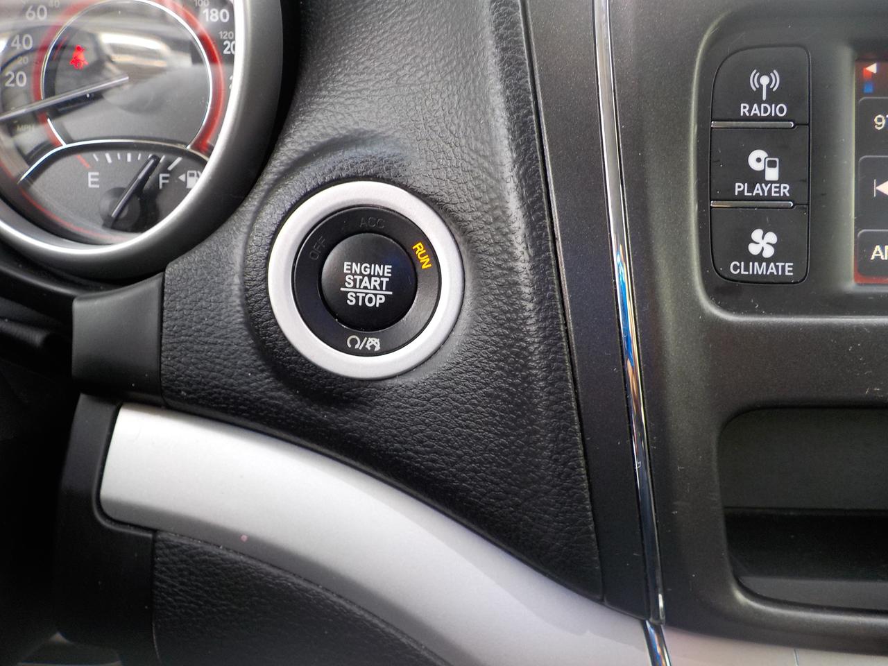 2017 Dodge Journey SXT Photo