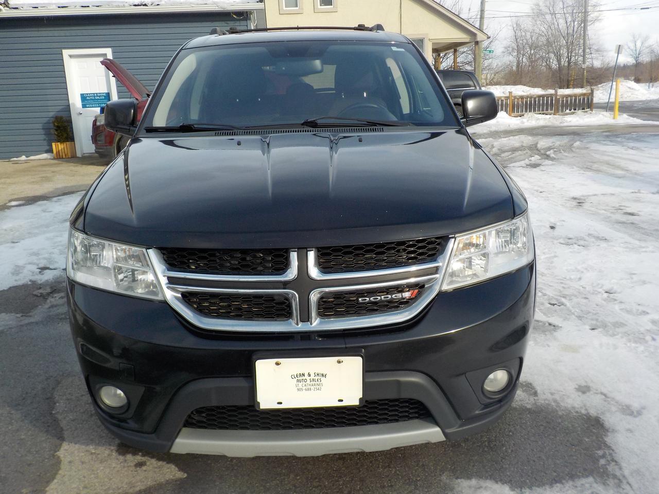 2017 Dodge Journey SXT Photo1
