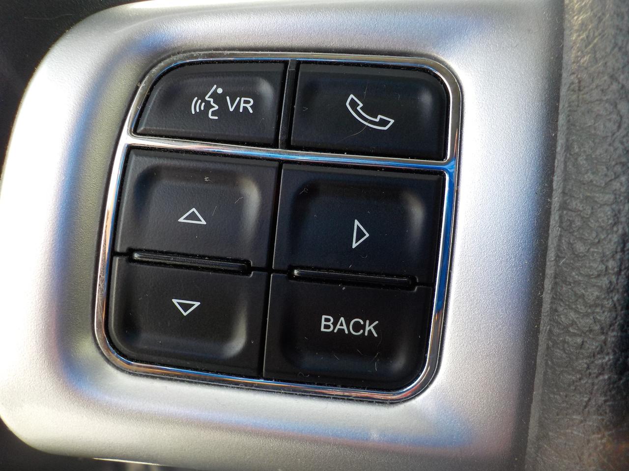 2017 Dodge Journey SXT Photo