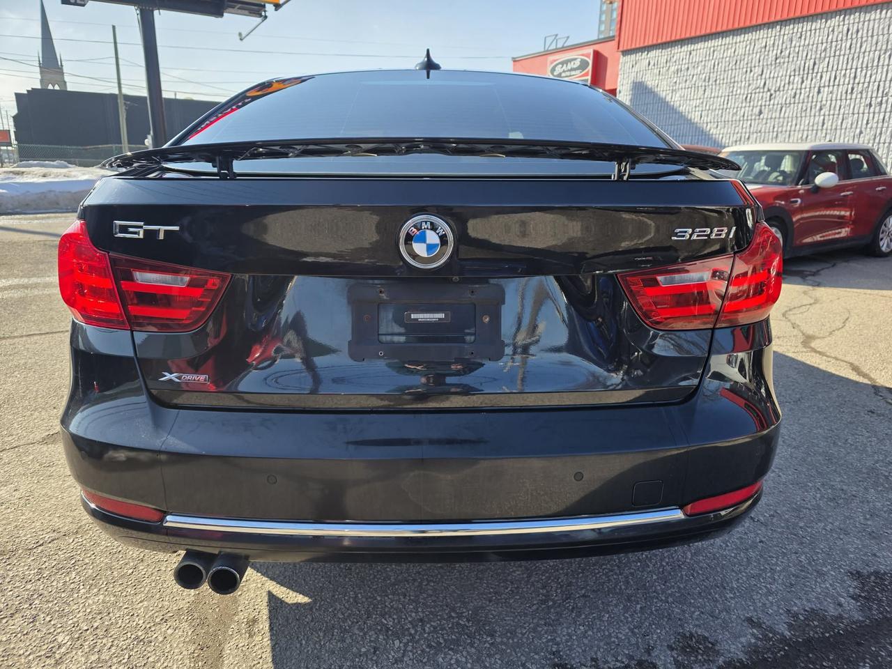 2016 BMW 3 Series 328i xDrive Gran Turismo Photo