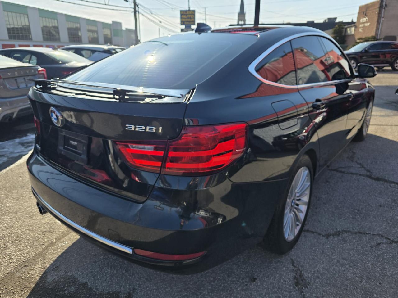 2016 BMW 3 Series 328i xDrive Gran Turismo Photo