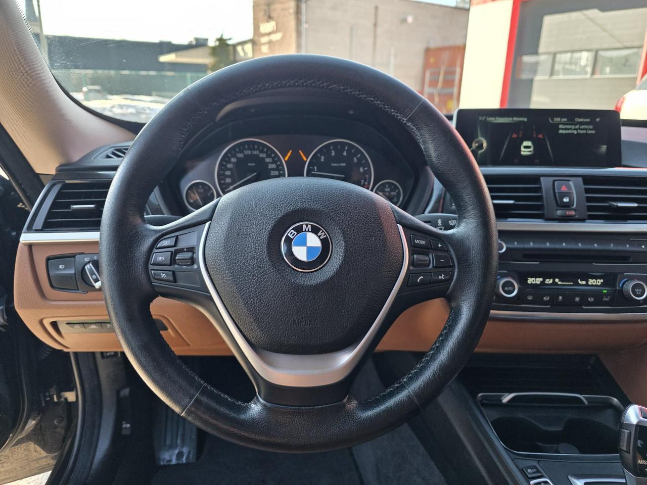 2016 BMW 3 Series 328i xDrive Gran Turismo Photo