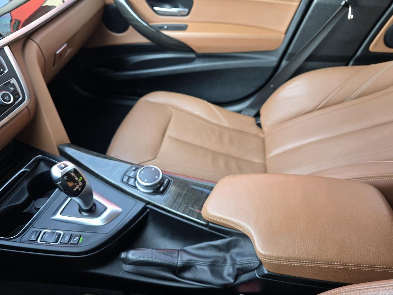2016 BMW 3 Series 328i xDrive Gran Turismo Photo