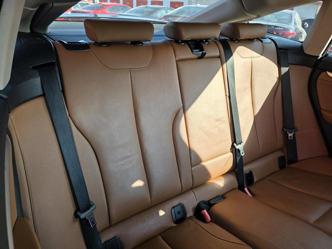 2016 BMW 3 Series 328i xDrive Gran Turismo Photo