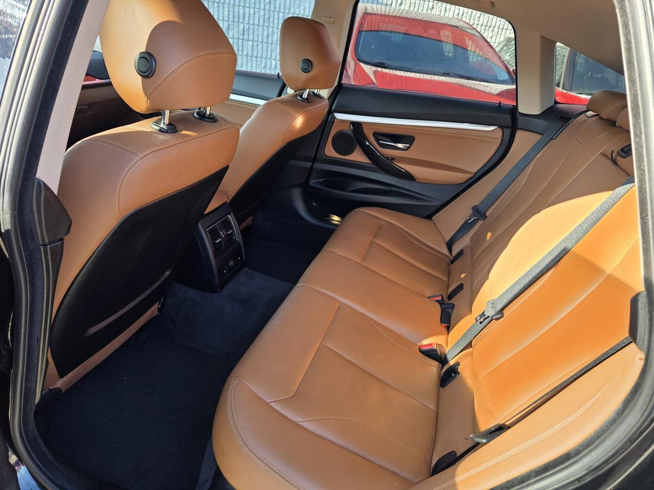 2016 BMW 3 Series 328i xDrive Gran Turismo Photo