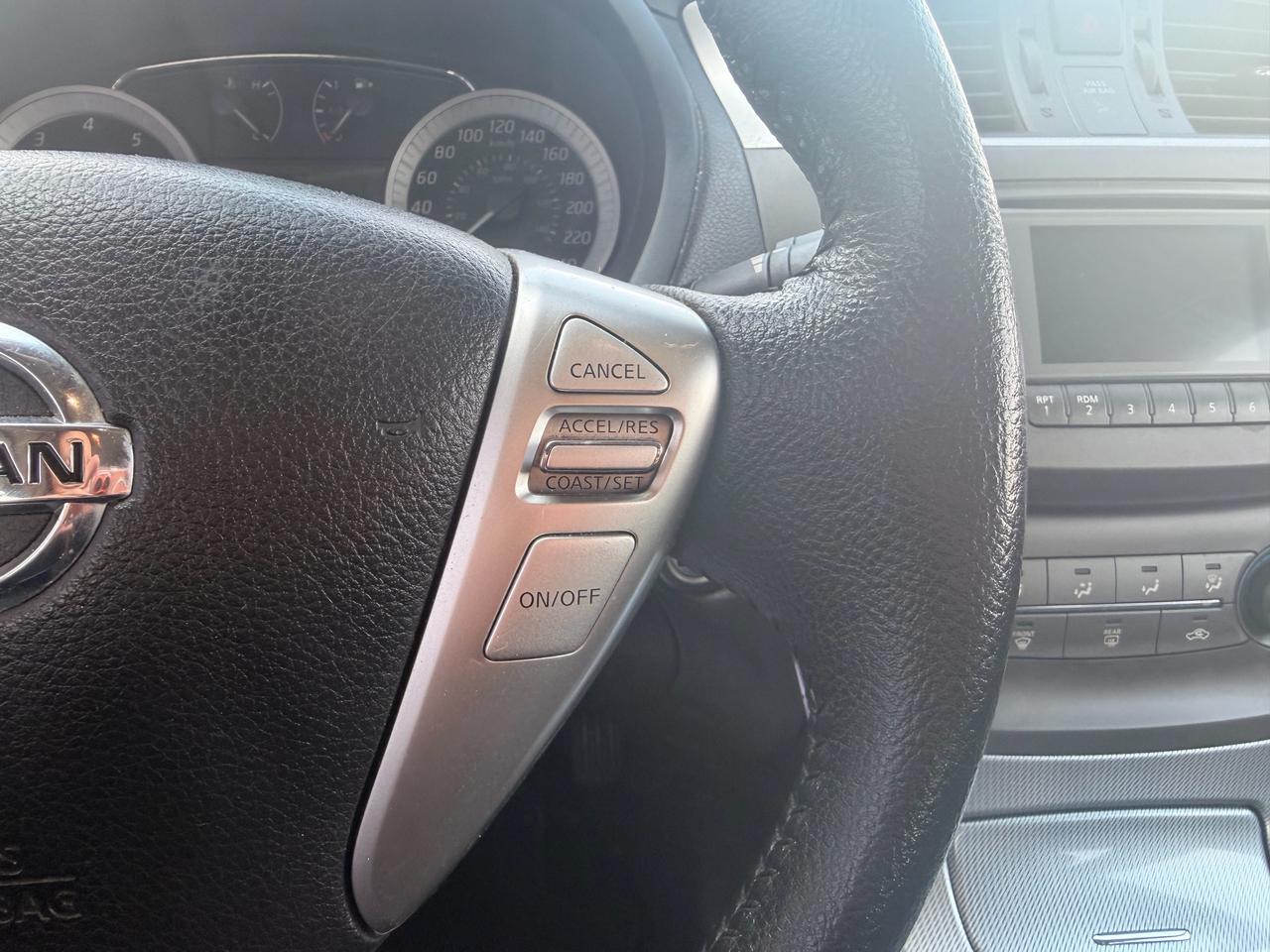 2014 Nissan Sentra SV Photo