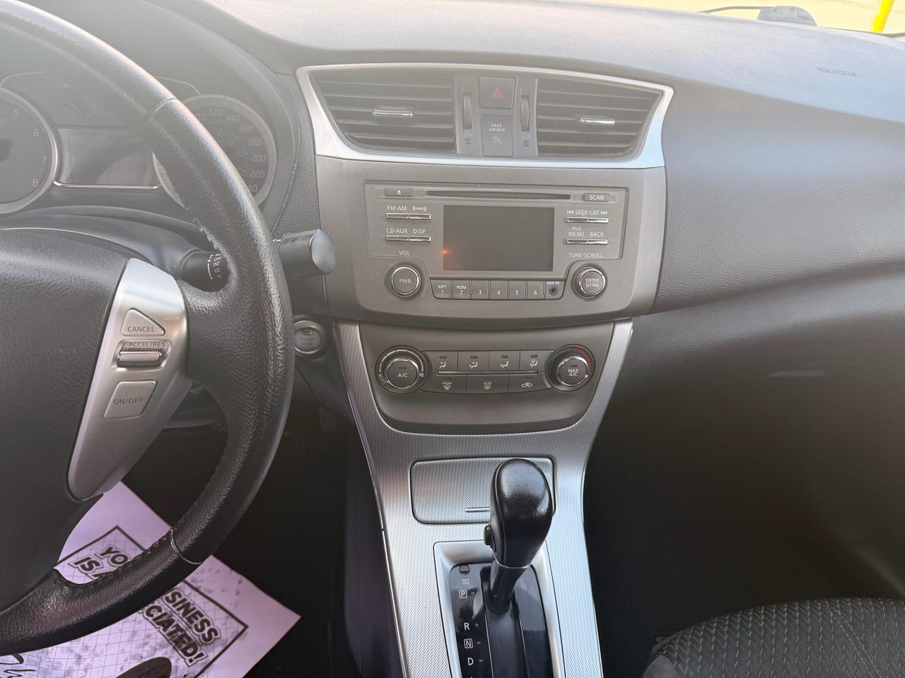 2014 Nissan Sentra SV Photo