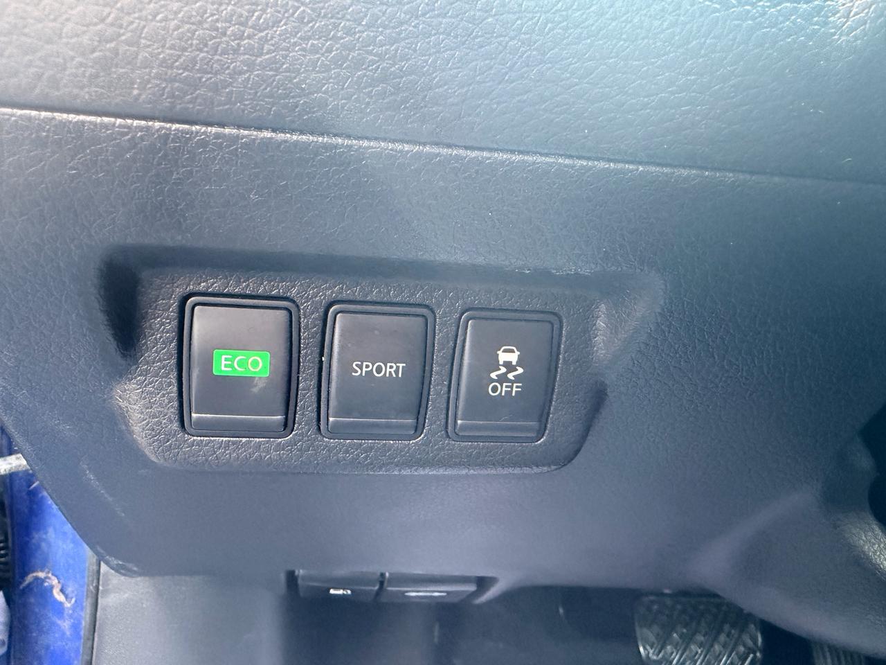 2014 Nissan Sentra SV Photo