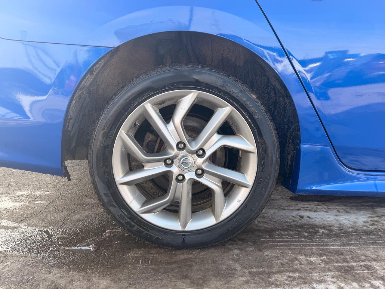 2014 Nissan Sentra SV Photo4