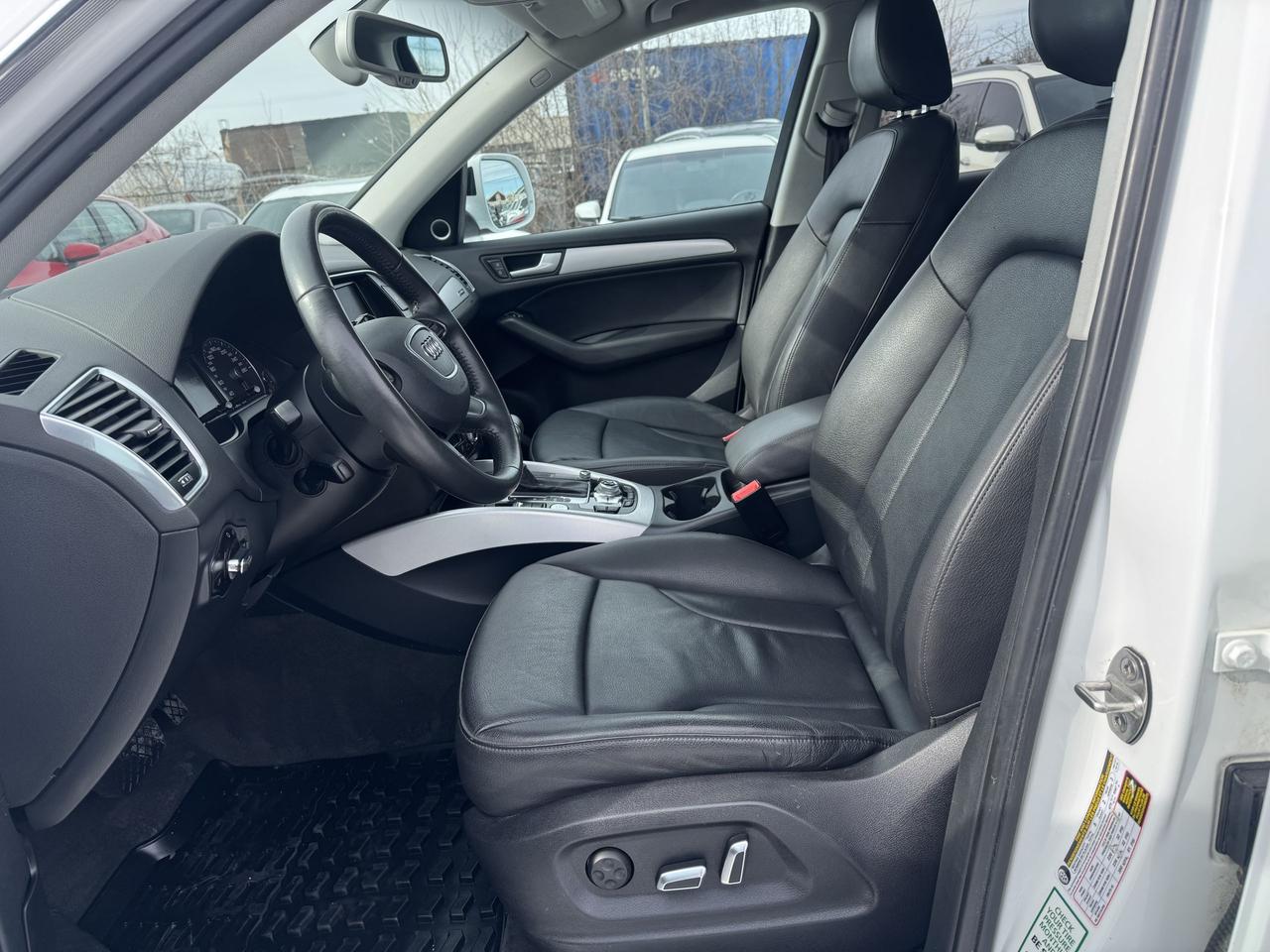 2014 Audi SQ5 3.0L TECHNIK Photo