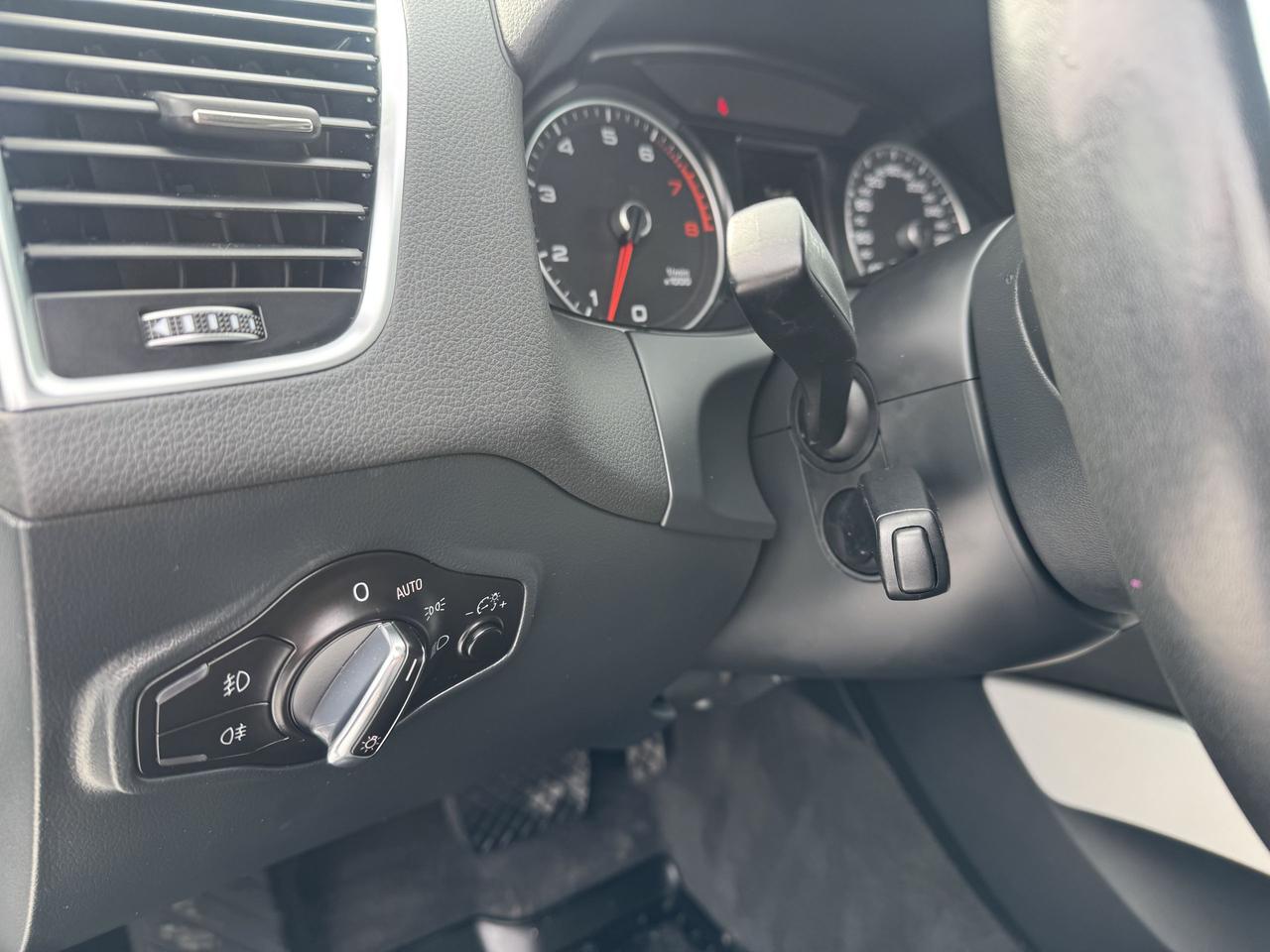 2014 Audi SQ5 3.0L TECHNIK Photo