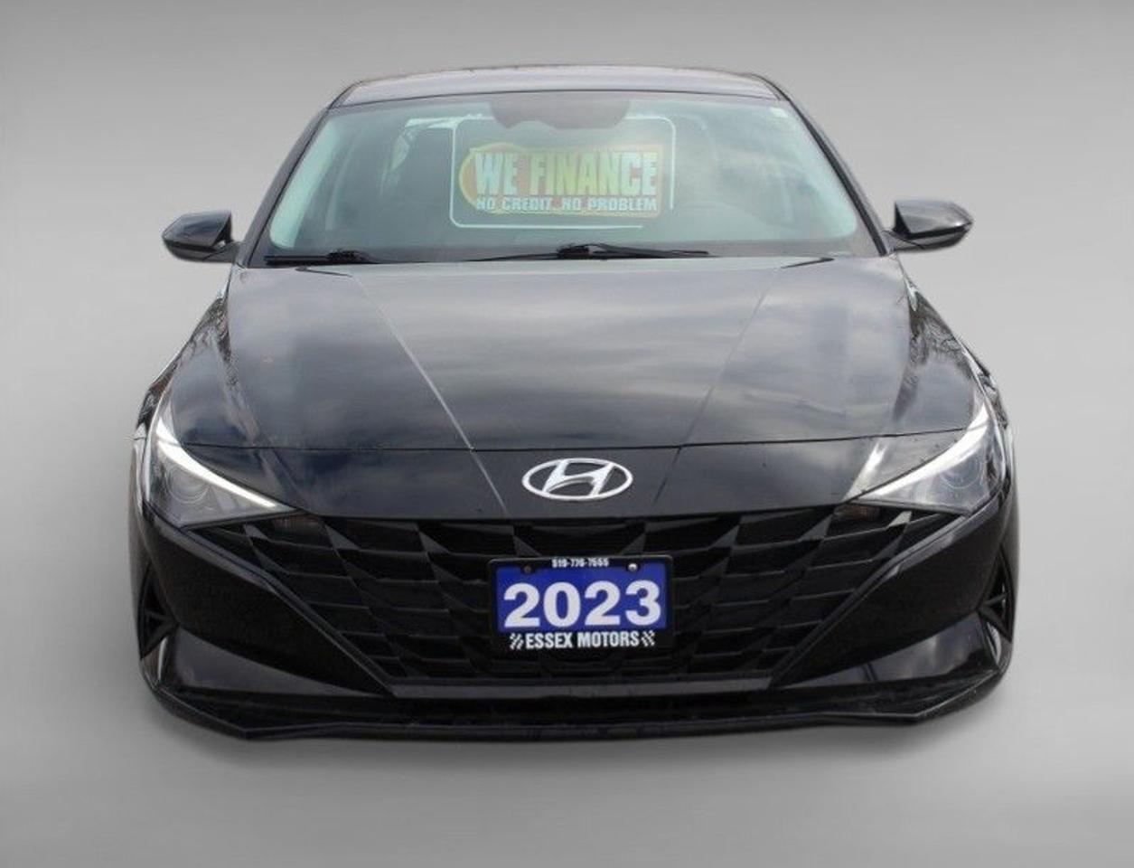 2023 Hyundai Elantra Preferred*Heated Seats*CarPlay*Rear Cam*FWD Photo