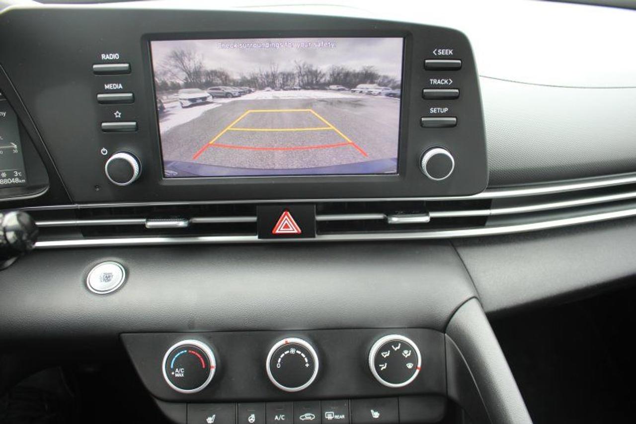 2023 Hyundai Elantra Preferred*Heated Seats*CarPlay*Rear Cam*FWD Photo