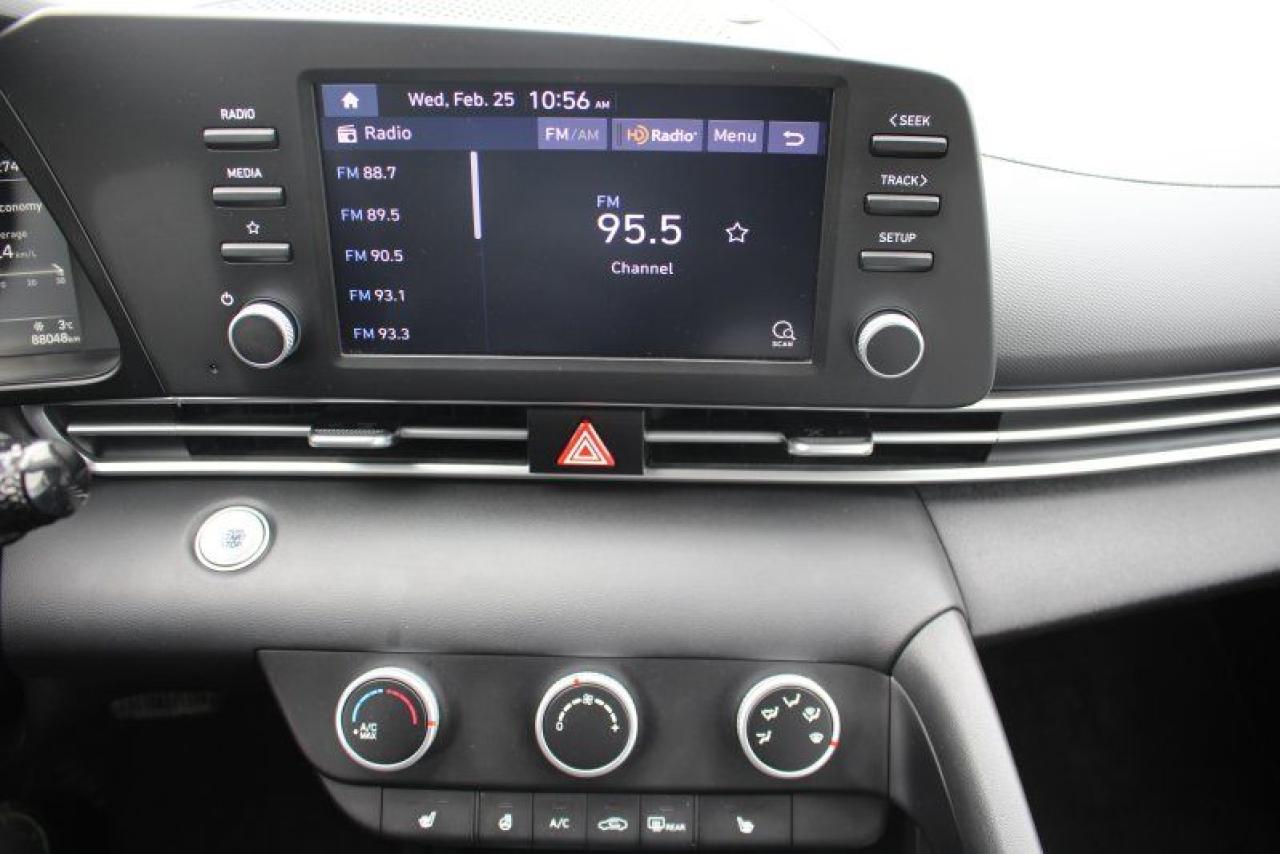 2023 Hyundai Elantra Preferred*Heated Seats*CarPlay*Rear Cam*FWD Photo